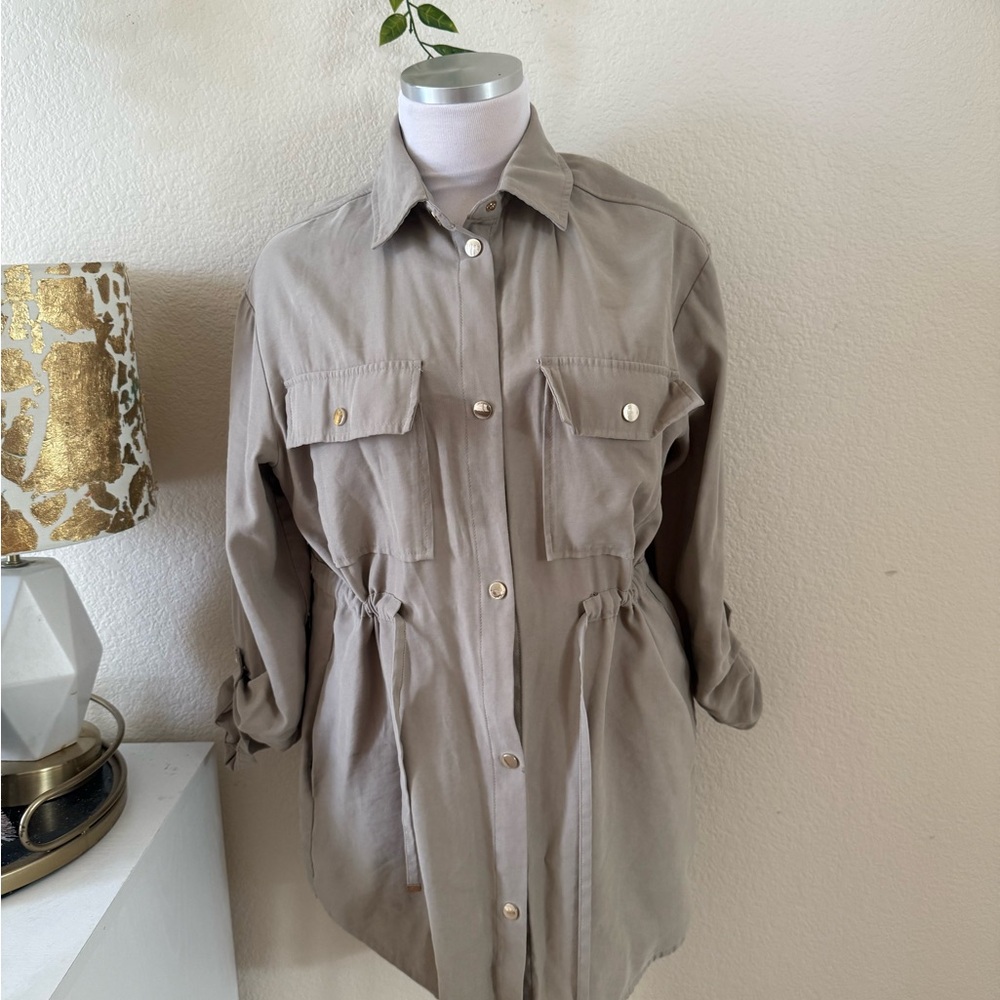 Zara Women's Tan Jacket/ shirt